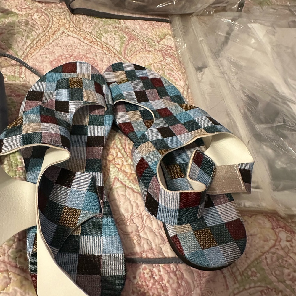 Stylish Women's Blue and Multicolor Sandals - Picture 5 of 6